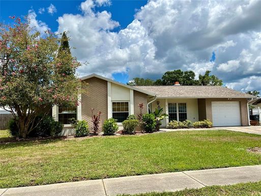 6542 SPANISH MOSS CIRCLE