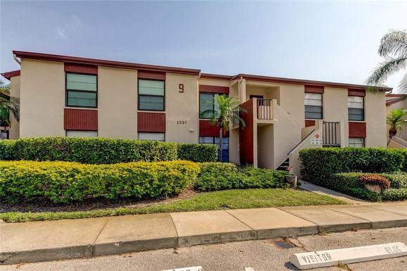 2597 COUNTRYSIDE BOULEVARD UNIT 109