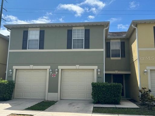 624 CRESTING OAK CIRCLE UNIT 32