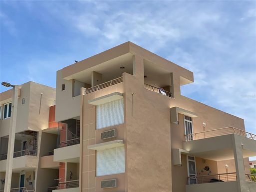 SR 301 KM 7.4 INT CONDOMINIO PASEO DEL FARO UNIT I -304