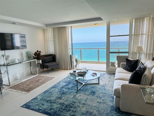 Candina Street CANDINA REEF UNIT 902