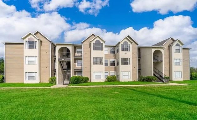 4748 WALDEN CIRCLE UNIT 33