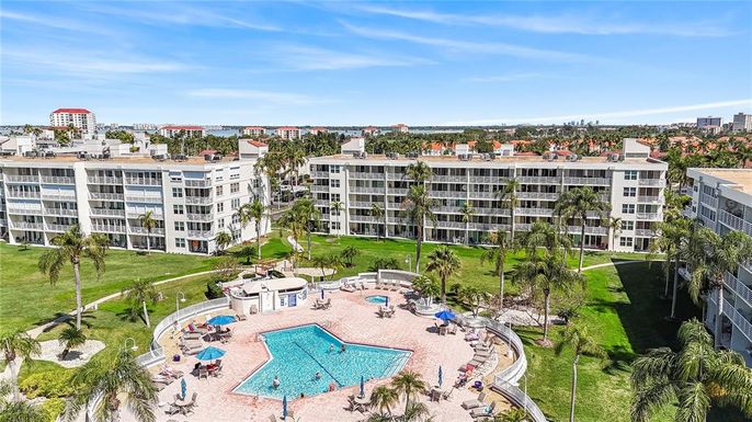 6021 BAHIA DEL MAR CIRCLE UNIT 140