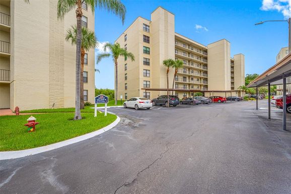 900 COVE CAY DRIVE UNIT 1F