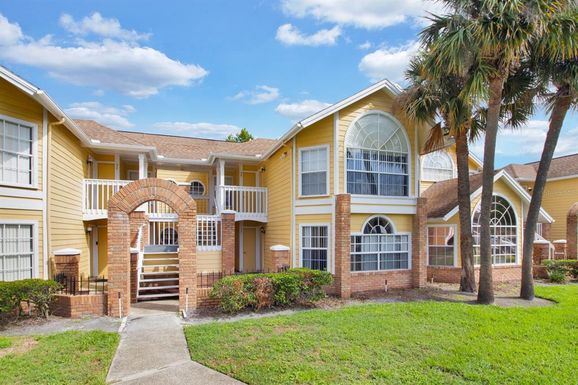 2486 SWEETWATER CLUB CIRCLE UNIT 75