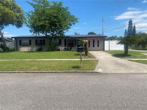 4911 CAMBERLANE DRIVE