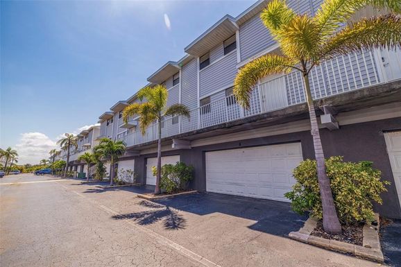 19823 GULF BOULEVARD UNIT 5