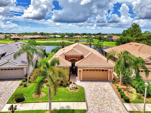 3803 BLUE HERON CIRCLE