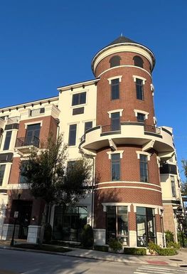 100 S VIRGINIA AVENUE UNIT 201