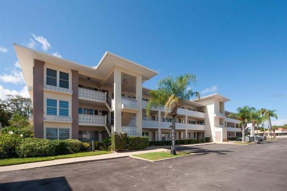 1235 S HIGHLAND AVENUE UNIT 1-205