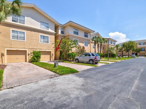 5624 RED SNAPPER COURT