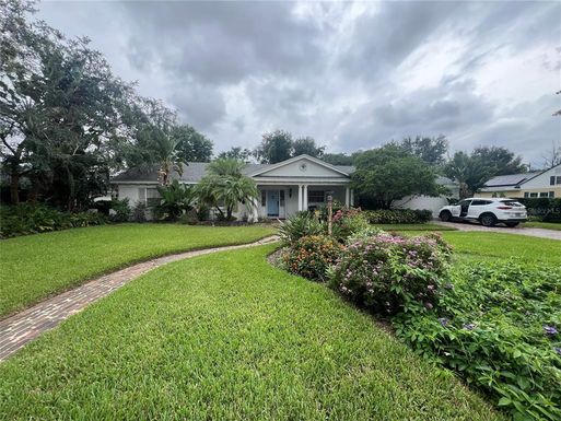 1525 GRANVILLE DRIVE