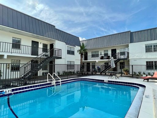 3604 S MACDILL AVENUE UNIT 104