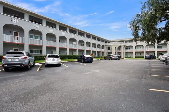 2229 AMERICUS BOULEVARD W UNIT 25