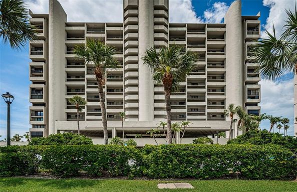 1290 GULF BOULEVARD UNIT 2004