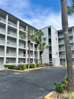 3262 LAKE BAYSHORE DR UNIT 510