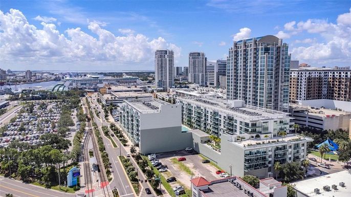 912 CHANNELSIDE DRIVE UNIT 2503