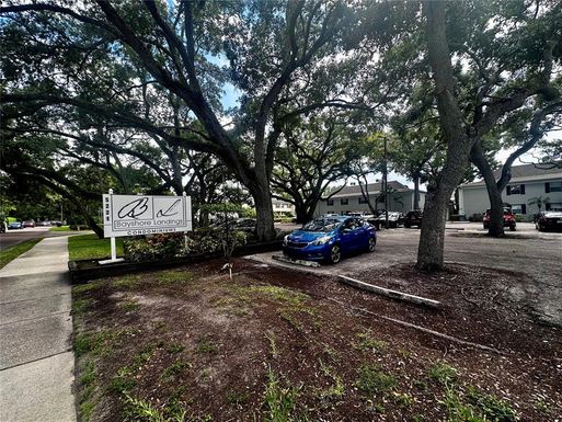 5221 BAYSHORE BOULEVARD UNIT 18