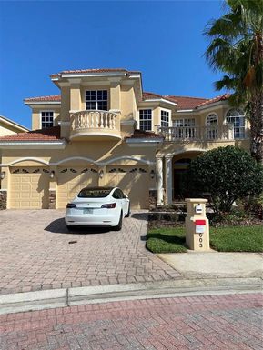 10603 CAYMAN ISLE COURT