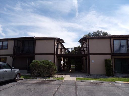 4022 BEAVER LANE UNIT 600H