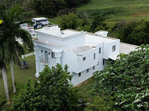 664 N BRISAS DEL MONTE