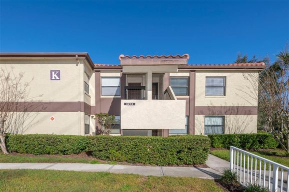 3210 CANDLE RIDGE DRIVE UNIT 203