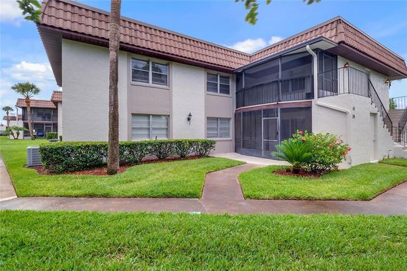 39 WINDTREE LANE UNIT 104