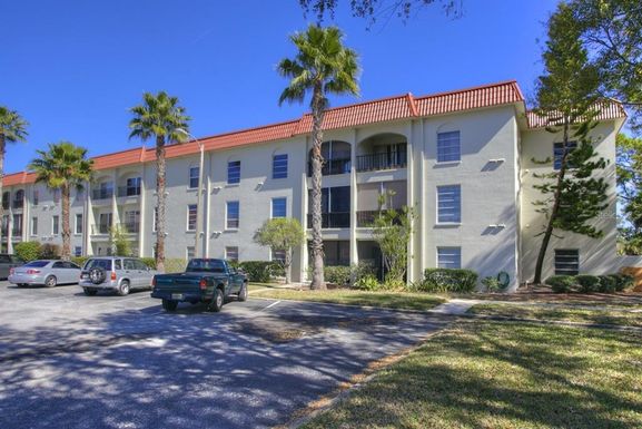 2700 BAYSHORE BOULEVARD UNIT 1307