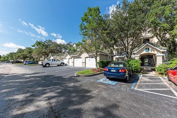 5160 NORTHRIDGE ROAD UNIT 202