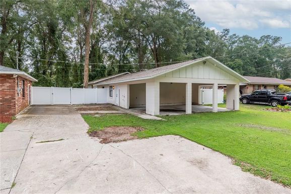 (B) 5456 NW 64TH STREET