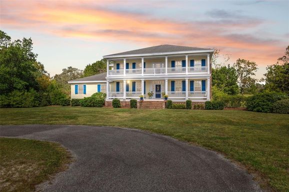 13285 KINGFISHER ROAD