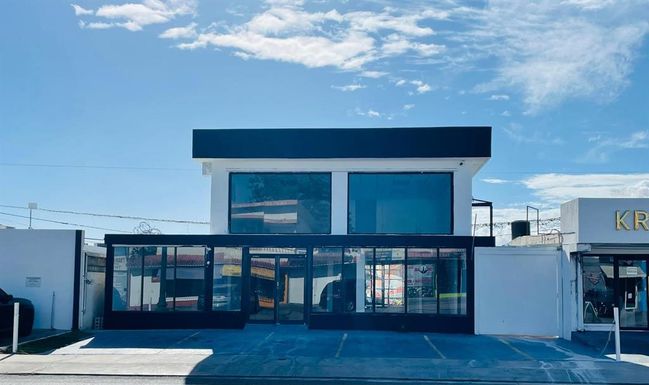 AV FAGOT 1 URB JARINES DE FAGOT