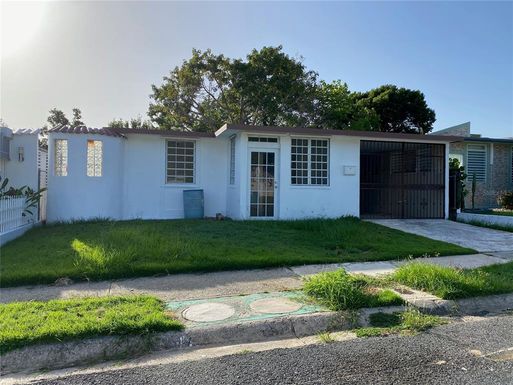 CALLE 8 URB SIERRA LINDA UNIT J-2