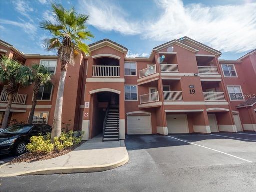 8813 VILLA VIEW CIRCLE UNIT 203