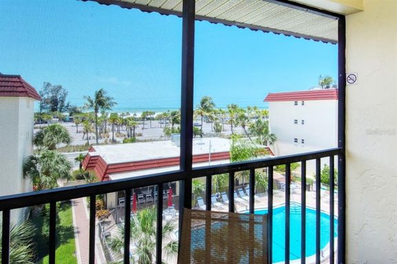 915 BEACH ROAD UNIT 419