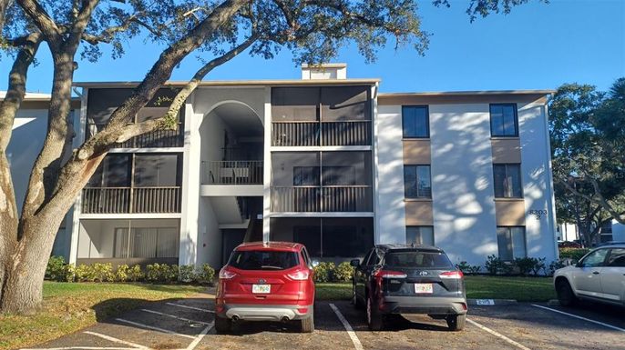 8203 SUN SPRING CIRCLE UNIT 42