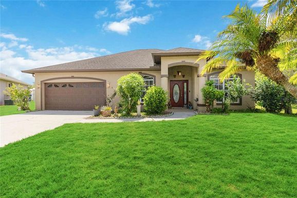 4905 CULDESAC COURT