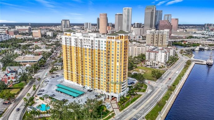 345 BAYSHORE BOULEVARD UNIT 610