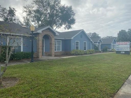 667 DELTONA BOULEVARD UNIT 102