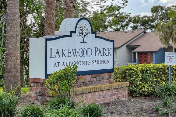 305 LAKEPOINTE DRIVE UNIT 102