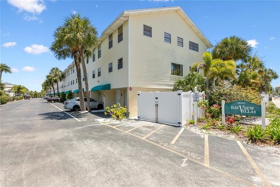 19807 GULF BOULEVARD UNIT 128