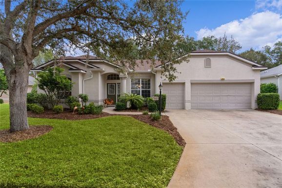 4912 SAWGRASS LAKE CIRCLE