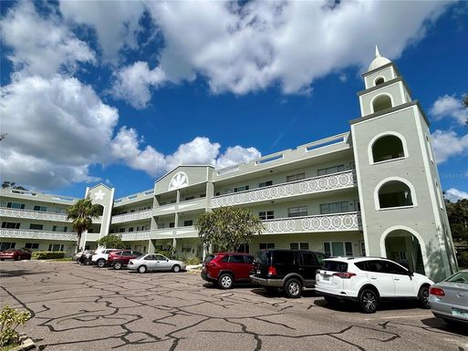 2257 WORLD PARKWAY BOULEVARD W UNIT 39