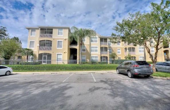 8103 COCONUT PALM WAY UNIT 302