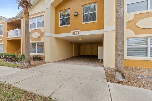 4600 E MOODY BOULEVARD UNIT 9F