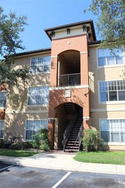 5518 METROWEST BOULEVARD UNIT 301