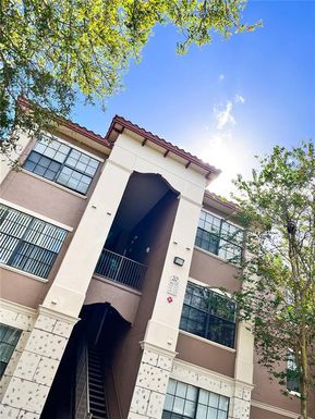 6137 METROWEST BOULEVARD UNIT 102