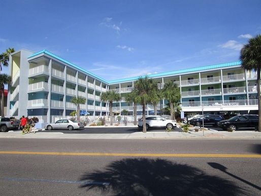 445 S GULFVIEW BOULEVARD UNIT 426