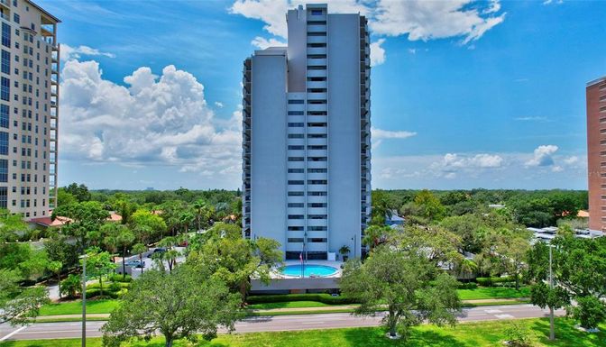 4141 BAYSHORE BOULEVARD UNIT 2002