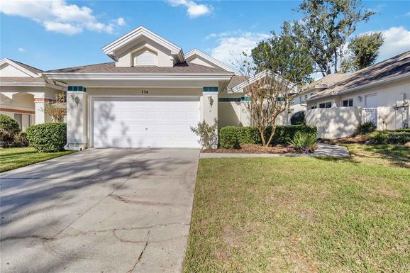 736 CREPE MYRTLE CIRCLE